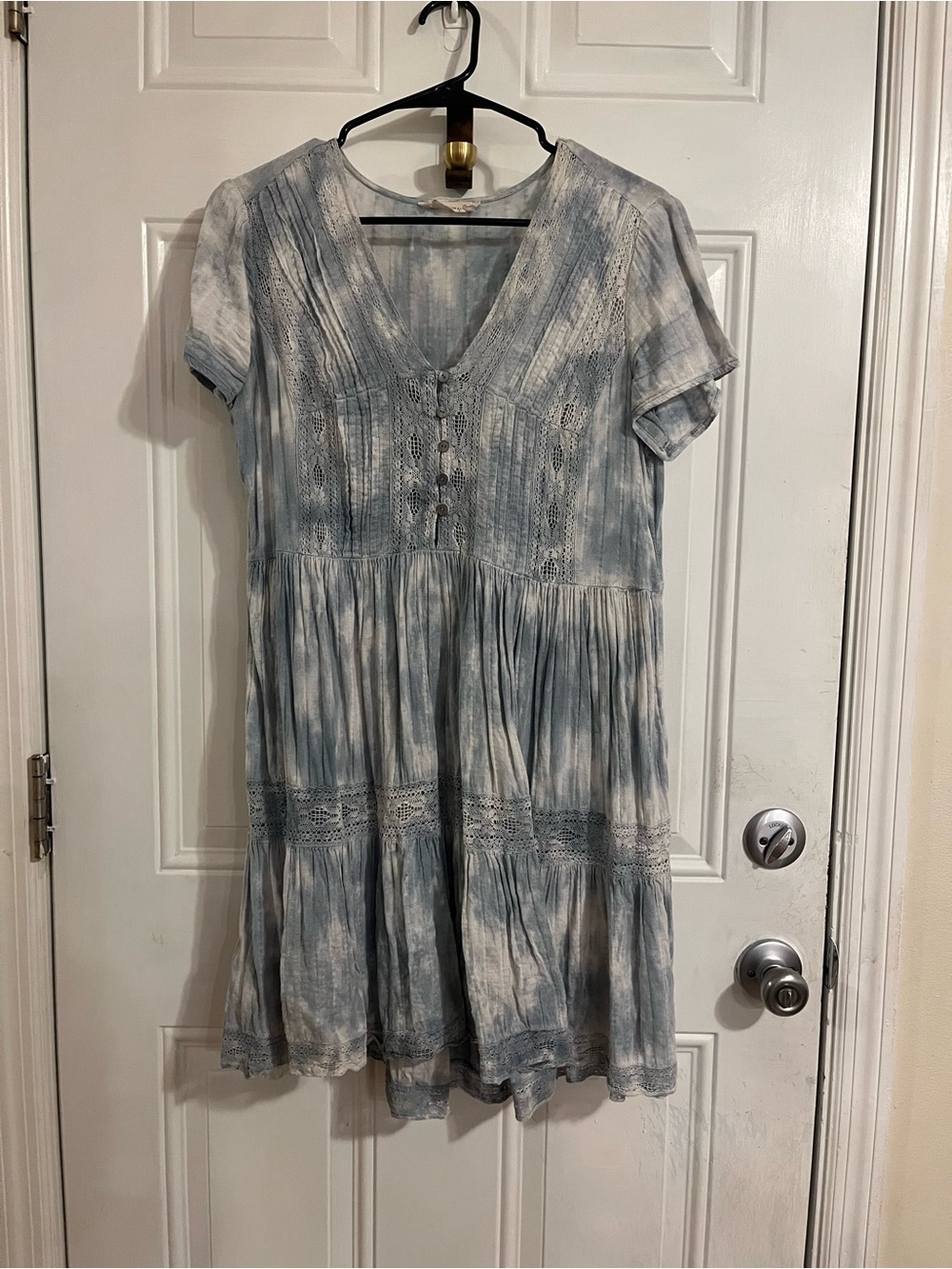 Lucky Brand Silver-Gray Tie-Dye V-Neck Dress